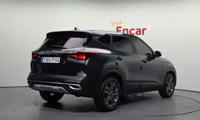 Kia Seltos 2023, 47886 км, за 12936.35 USD - фото 2
