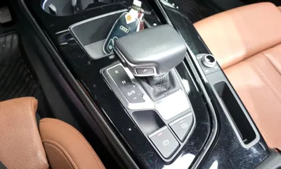 Audi A4 2021, 62530 км, за 16026.48 USD - фото 9
