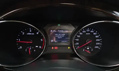 Kia Canival 2019, 116107 км, за 10744.28 USD - фото 8