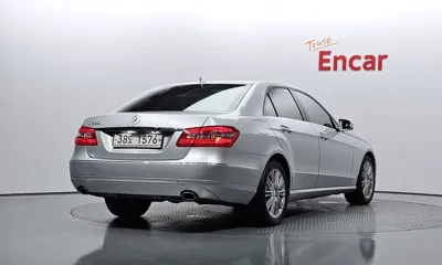 Mercedes-Benz E-Class 2010, 156876 км, за 5708.09 USD