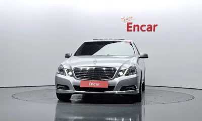 Mercedes-Benz E-Class 2010, 156876 км, за 5708.09 USD