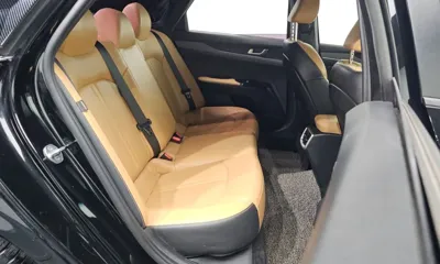 Kia K5 2021, 89514 км, за 8444.38 USD - фото 11