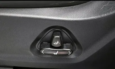 KG_Mobility_Ssangyong Rexton 2018, 128596 км, за 9908.79 USD - фото 16