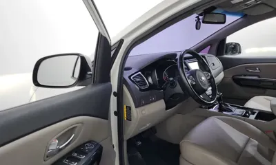 Kia Canival 2015, 93159 км, за 7481.14 USD - фото 10