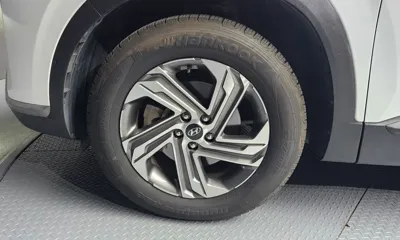 Hyundai Santafe 2021, 61608 км, за 18013.23 USD