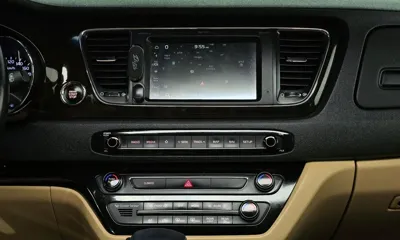 Kia Canival 2019, 140743 км, за 12025.11 USD - фото 17