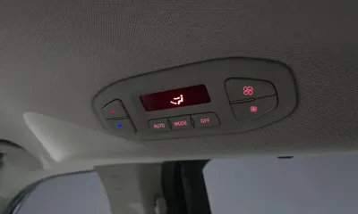 Kia Canival 2016, 70719 км, за 9122.16 USD - фото 29