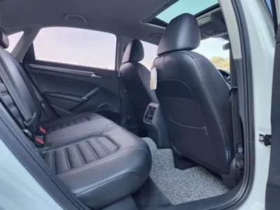 Volkswagen Passat 2018, 175000 км, за 4620.57 USD - фото 12