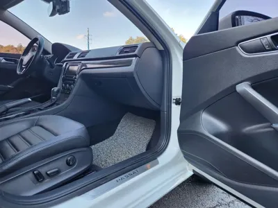 Volkswagen Passat 2018, 175000 км, за 4620.57 USD - фото 15