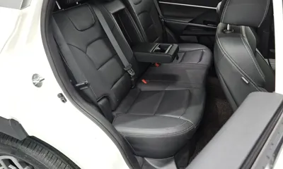 KG_Mobility_Ssangyong Torres 2023, 76648 км, за 11395.45 USD - фото 12