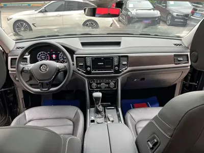 Volkswagen Teramont 2017, 80000 км, за 14309.73 USD