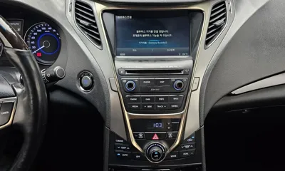 Hyundai Grandeur 2014, 138861 км, за 3246.16 USD - фото 14