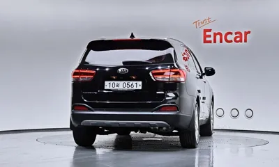 Kia Sorento 2016, 107615 км, за 8064.52 USD