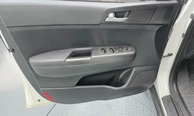 Kia Sportage 2021, 82216 км, за 9116.36 USD - фото 24