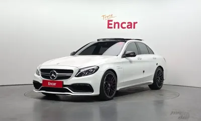 Mercedes-Benz C-Class · 2017 год