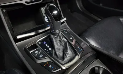Hyundai Grandeur 2015, 191629 км, за 3774.83 USD - фото 9