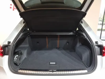 Audi Q3 2026, 389 км, за 31836.68 USD - фото 20