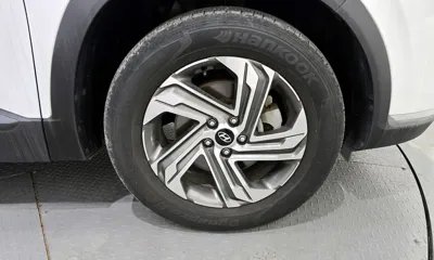 Hyundai Santafe 2021, 67202 км, за 17543.03 USD