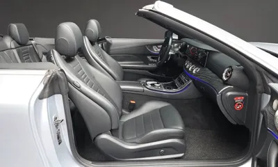 Mercedes-Benz E-Class 2021, 49964 км, за 31138.26 USD - фото 26