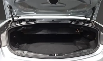 Mercedes-Benz E-Class 2021, 49964 км, за 31138.26 USD - фото 27
