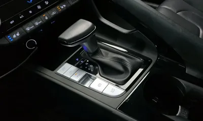 Hyundai Avante 2023, 33538 км, за 10744.28 USD - фото 9