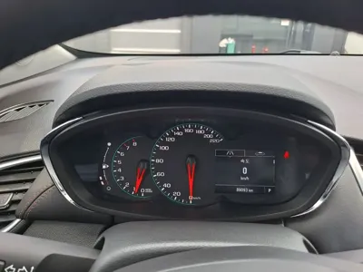 ChevroletGMDaewoo Trax 2021, 88000 км, за 8205.33 USD - фото 10