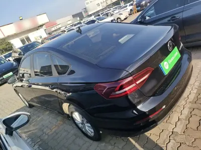 Volkswagen Lavida 2021, 57800 км, за 7823.74 USD