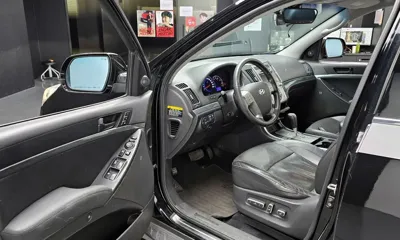 Hyundai Veracruz 2011, 147353 км, за 7168.81 USD - фото 11