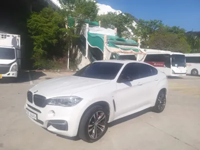 BMW X6 · 2017 год