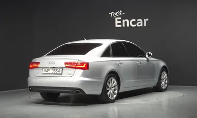 Audi A6 2014, 70359 км, за 6445.67 USD