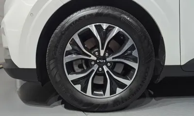 Kia Canival 2023, 36620 км, за 18708.15 USD