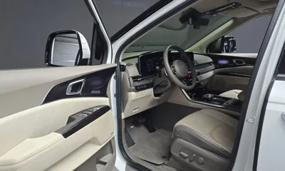 Kia Canival 2023, 36620 км, за 18566.79 USD - фото 10