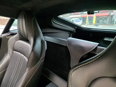Astonmartin Vantage 2019, 73000 км, за 59849.13 USD - фото 9