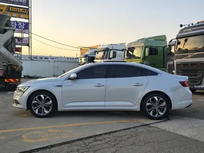 Renault-KoreaSamsung SM6 2019, 103000 км, за 5483.98 USD