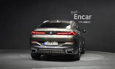 BMW X6 2021, 42670 км, за 40918.59 USD