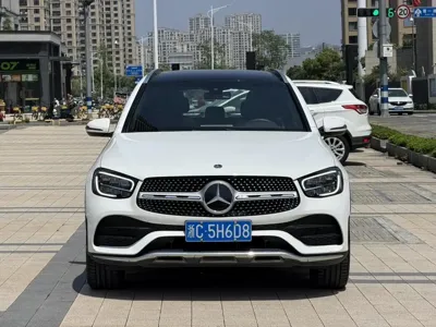 Mercedes-Benz GLC 2022, 79000 км, за 29439.04 USD