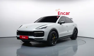 Porsche Cayenne · 2023 год