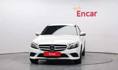 Mercedes-Benz C-Class 2019, 44049 км, за 13708.6 USD