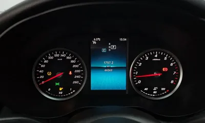 Mercedes-Benz C-Class 2019, 44049 км, за 13708.6 USD - фото 8