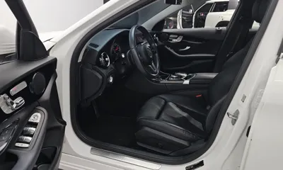 Mercedes-Benz C-Class 2019, 44049 км, за 13708.6 USD - фото 11