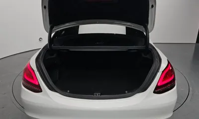 Mercedes-Benz C-Class 2019, 44049 км, за 13708.6 USD - фото 20