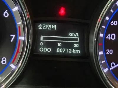 Hyundai Sonata 2011, 80691 км, за 2445.8 USD - фото 16