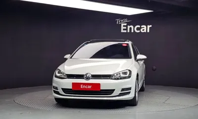 Volkswagen Golf 2015, 170061 км, за 4891.6 USD