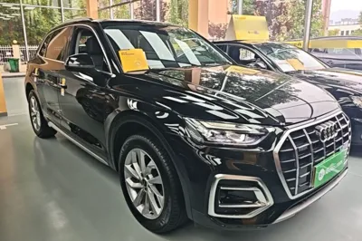 Audi Q5L 2023, 26900 км, за 34217 USD