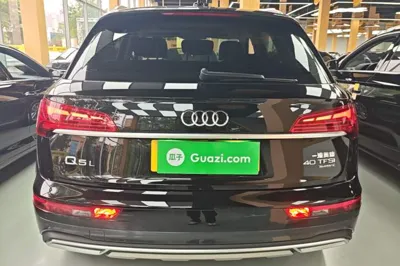 Audi Q5L 2023, 26900 км, за 34217 USD - фото 6