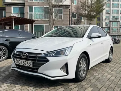Hyundai Avante · 2020 год