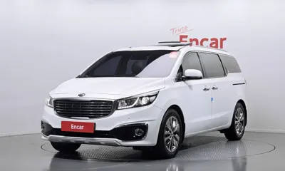 Kia Canival · 2018 год