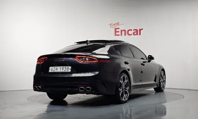 Kia Stinger 2019, 132321 км, за 10769.74 USD