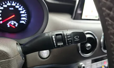 Kia Stinger 2019, 132321 км, за 10699.75 USD - фото 17