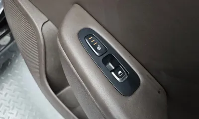 Kia Stinger 2019, 132321 км, за 10699.75 USD - фото 18
